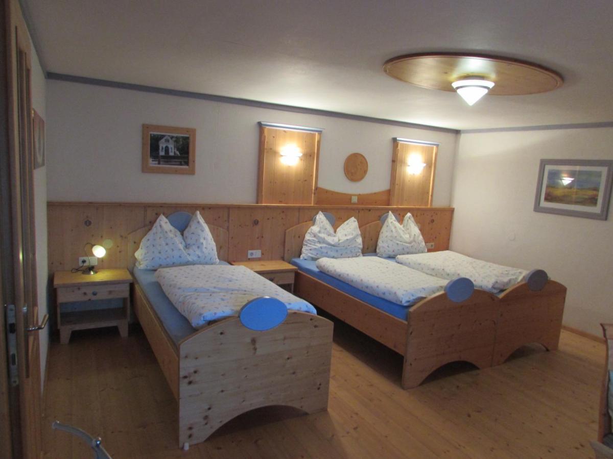 Bed and Breakfast Arkadenhof Fam. Schneider Eichenbrunn Exterior foto